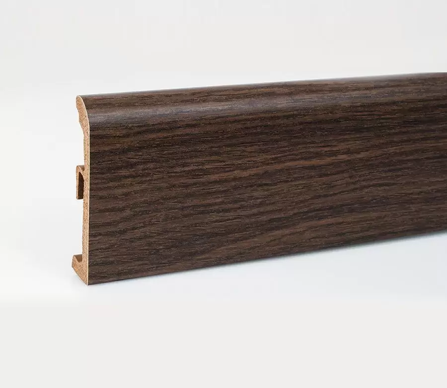 Плинтус ПВХ Korner Ultima 80 Дуб Sherwood Mocha