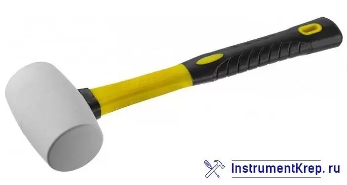Киянка белая резиновая STAYER Professional 680г. 75мм