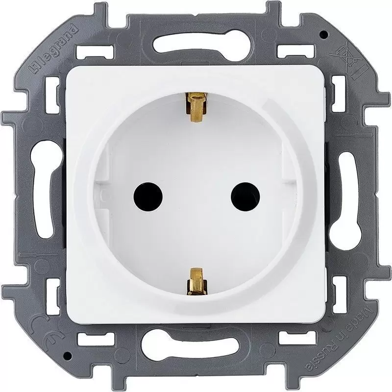 Розетка Legrand INSPIRIA Белый с заземлением 16 А 250 В 673720