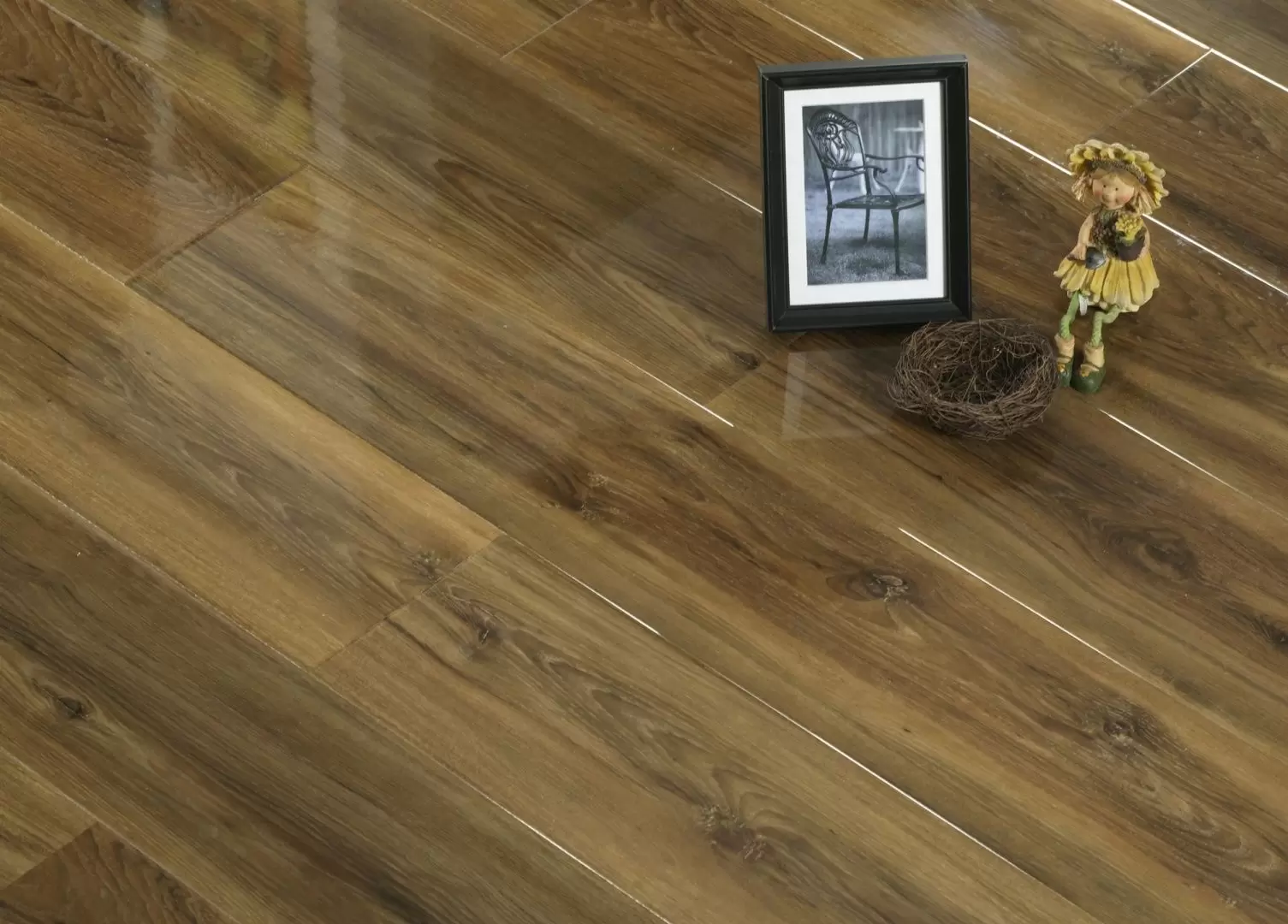 Ламинат A+Floor SHINE 12606 34 класс 12мм
