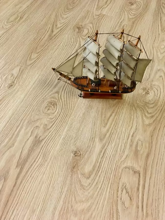 Ламинат Mostflooring Prestige 11804 33 класс 12мм