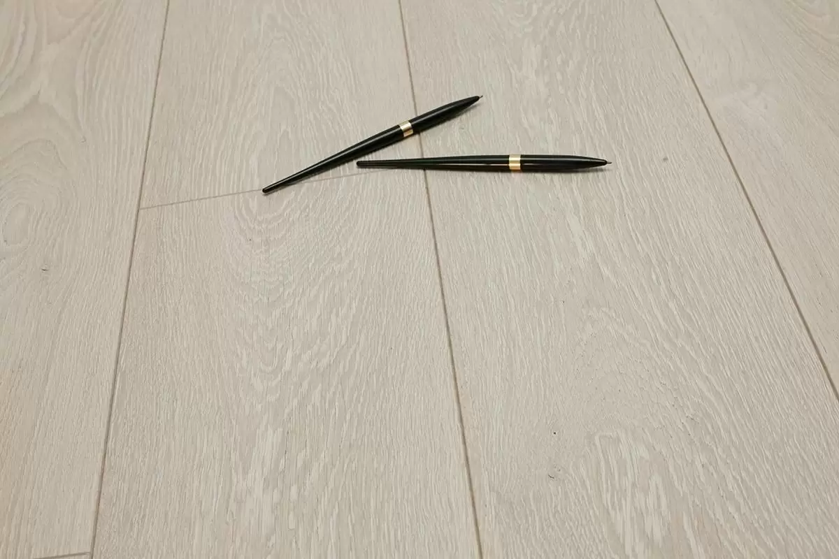 Ламинат EcoFlooring Chateau 34 класс 12 mm 6133 Дуб Баалон