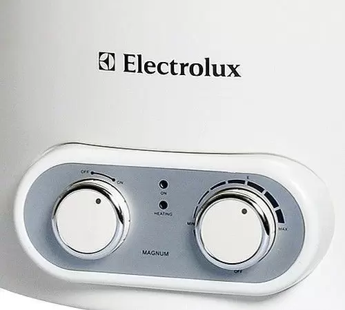 Водонагреватель Electrolux EWH 30 Magnum Slim Unifix накопительный электрический