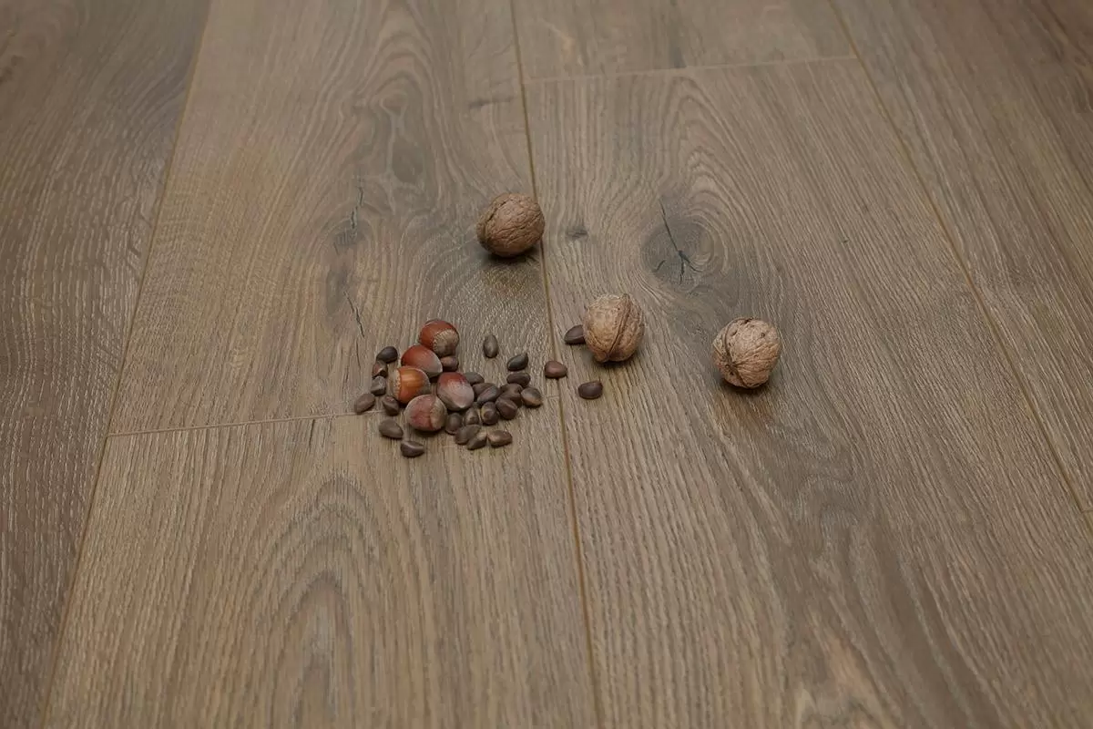 Ламинат EcoFlooring Chateau 34 класс 12 mm 6134 Дуб Бемон